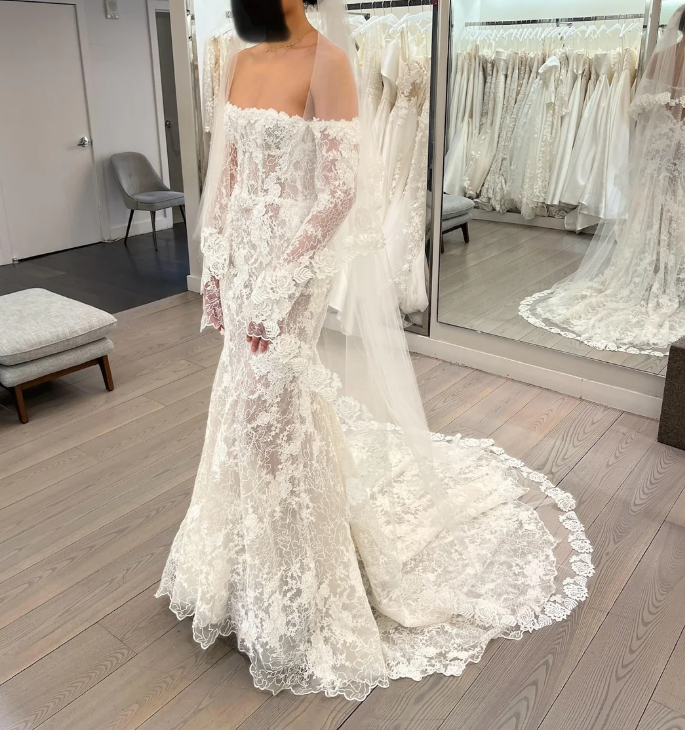 Timeless Bridal Gown Mermaid Off The Shoulder White Lace Long Sleeves Wedding Dresses Elegant Bridal Gowns DH954