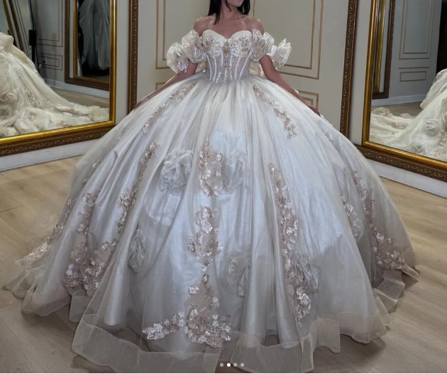 Fairy Ball Gown Tulle Long Prom Dresses Tulle Appliqué Off-the-Shoulder Apricot Quinceanera Dresses Sweet 16 Dresses DP04031