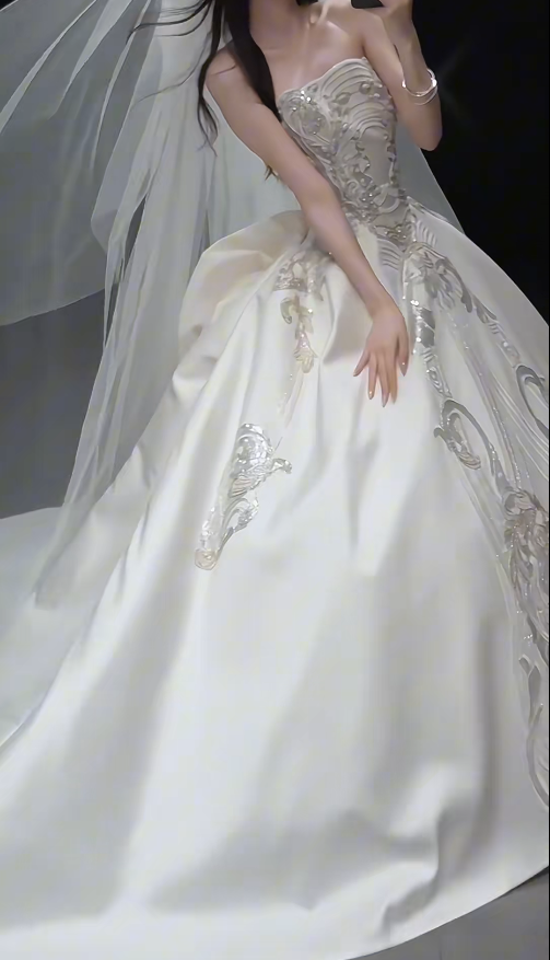 Modest Strapless Ball Gown Satin Long Wedding Dresses White Bridal Dresses Sleeveless Bridal Gowns DP04041