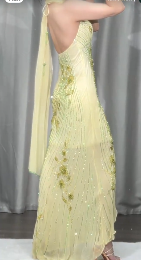 Elegant V-Neck Sheath Long Evening Dresses Beaded Chiffon Yellow Prom Dresses Sleeveless Party Dresses DP04112