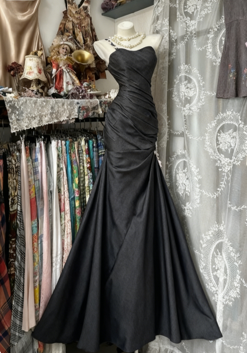 Süßes Ballkleid Spaghettiträger Silbergrau Mini Kurzes Formales Homecoming-Kleid Party Kurzes Ballkleid Hoco Kleider DH2684