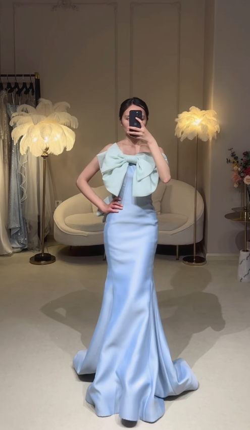 Elegant Blue Mermaid Long Prom Dresses Satin Sleeveless Evening Dresses DP04353