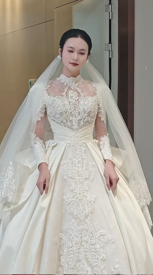 Glam High Neck A-Line Long Wedding Dresses Satin Appliques White Bridal Gown Long Sleeves Bridal Gowns DP04366