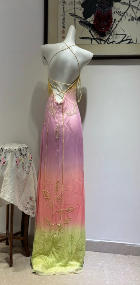 Elegant Muti-Color Sheath Long Prom Dresses Beaded Satin Spaghetti Straps Evening Dresses Backless Birthday Dresses DP04407