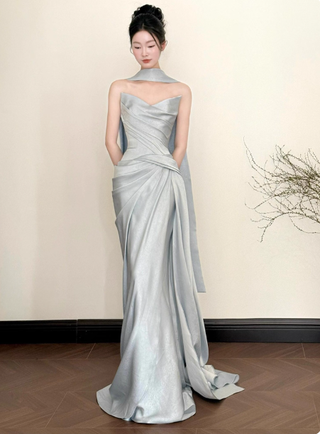 Süßes Ballkleid Spaghettiträger Silbergrau Mini Kurzes Formales Homecoming-Kleid Party Kurzes Ballkleid Hoco Kleider DH2684