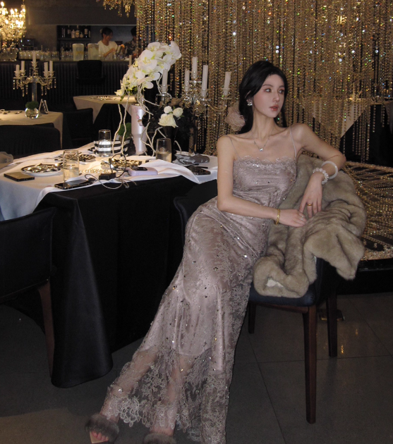 Süßes Ballkleid Spaghettiträger Silbergrau Mini Kurzes Formales Homecoming-Kleid Party Kurzes Ballkleid Hoco Kleider DH2684