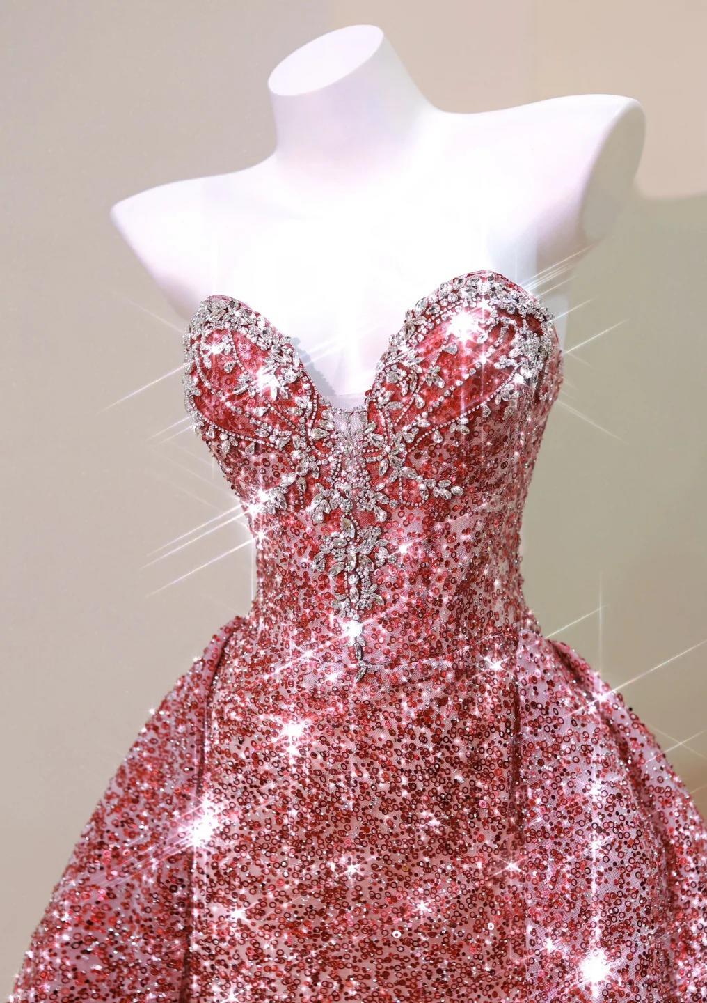 Süßes Ballkleid Spaghettiträger Silbergrau Mini Kurzes Formales Homecoming-Kleid Party Kurzes Ballkleid Hoco Kleider DH2684