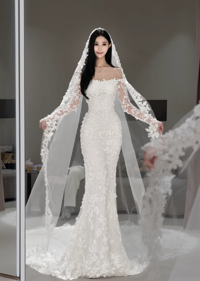 Chic Mermaid Long Wedding Dresses Tulle Strapless White Bridal Gowns Appliques Sleeveless Bridal Dresses DP04593