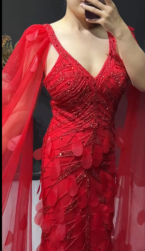 Glam Burgundy Mermaid Long Prom Dresses Beaded Chiffon Sleeveless Party Dresses V-neck Birthday Dresses DP4618