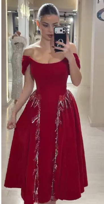 Elegant A-Line Long Prom Dresses Chiffon Off-shoulder Burgundy Evening Dresses DP04686