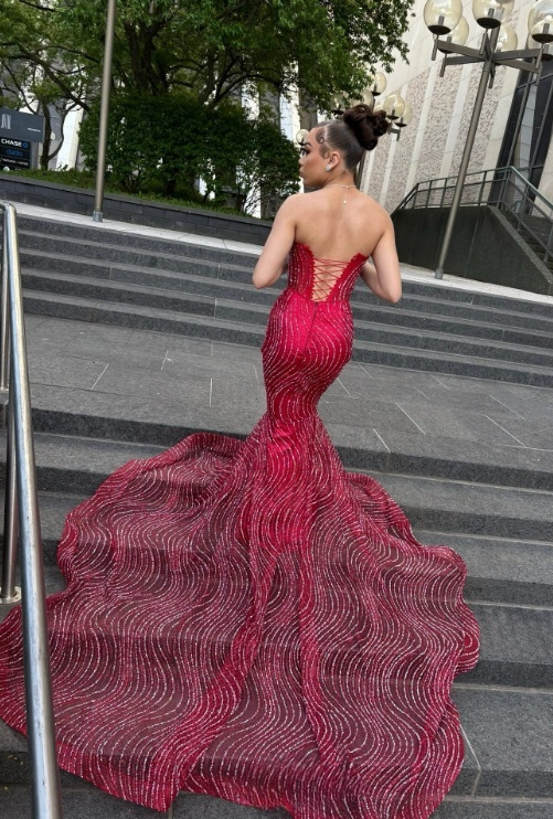 Sexy Sheath Long Prom Dresses Tulle Beaded Strapless Evening Dresses Sleeveless Burgundy Party Dresses DP04700