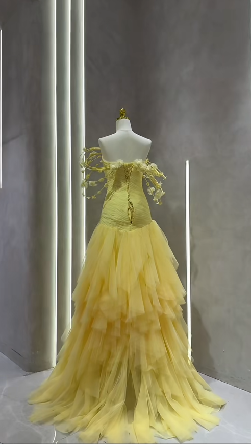 Chic Yellow Long Prom Dresses Strapless Sheath Evening Dresses Tulle Birthday Dresses DP04705