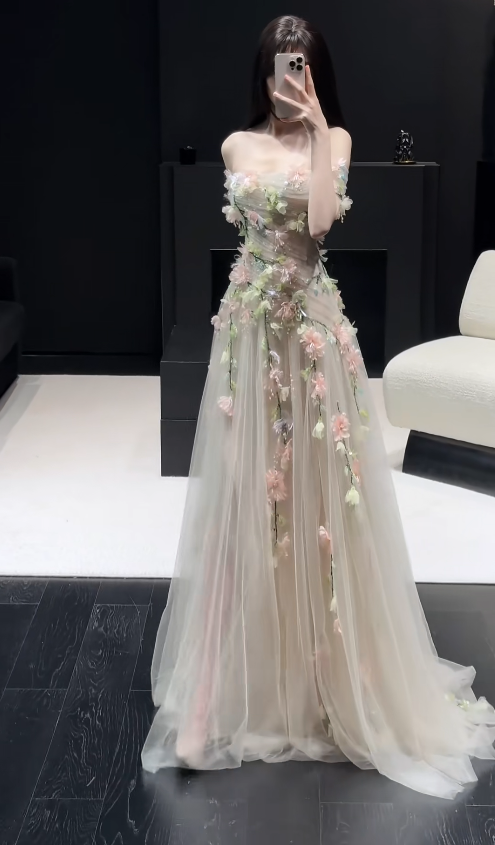 Elegant Champagne Long Prom Dresses Off-shoulder A-Line Evening Dresses Tulle Applique Birthday Dresses DP04722