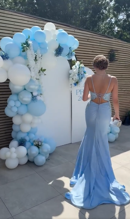 Gorgeous Blue Long Prom Dresses Spaghetti Straps Sheath Birthday Dresses Satin Sleeveless Evening Gowns DP04745