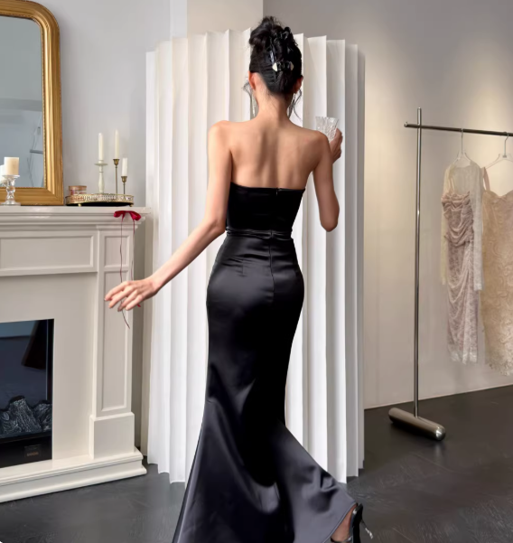Chic Mermaid Black Long Prom Dresses Satin Strapless Sleeveless Evening Dresses DP04772