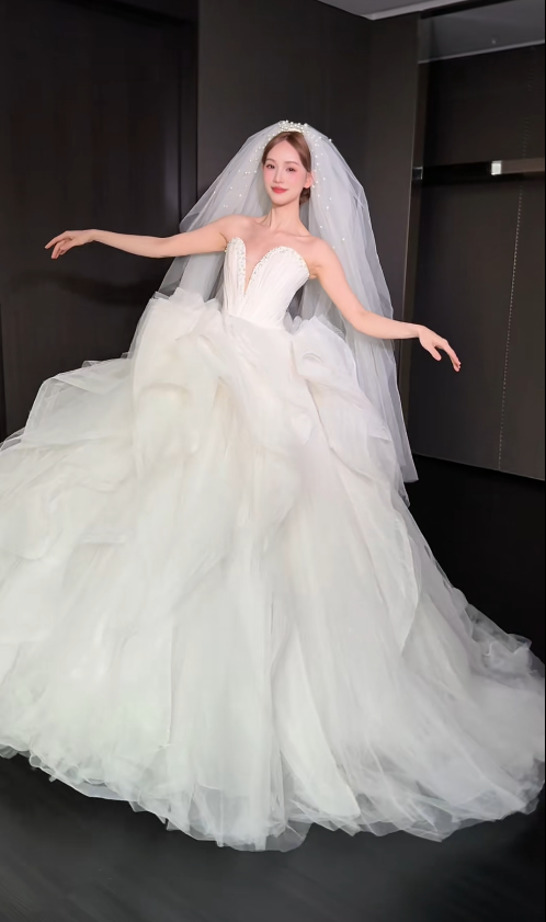 Timeless A-Line Long Wedding Dress Tulle Sweetheart White Bridal Dress Sleeveless Bridal Gown DP04824