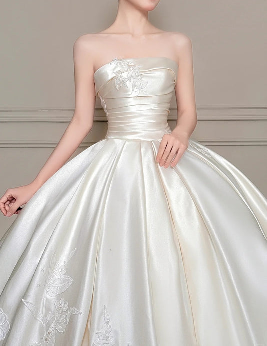 Gorgeous A-Line White Long Wedding Dress Satin Applique Bridal Dress Sleeveless Bridal Gown DP04869