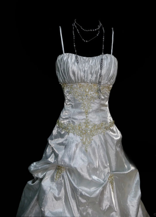 Elegant White Long Prom Dresses Beaded Satin Spaghetti Straps Sheath Evening Dress Sleeveless Birthday Dress DP04924