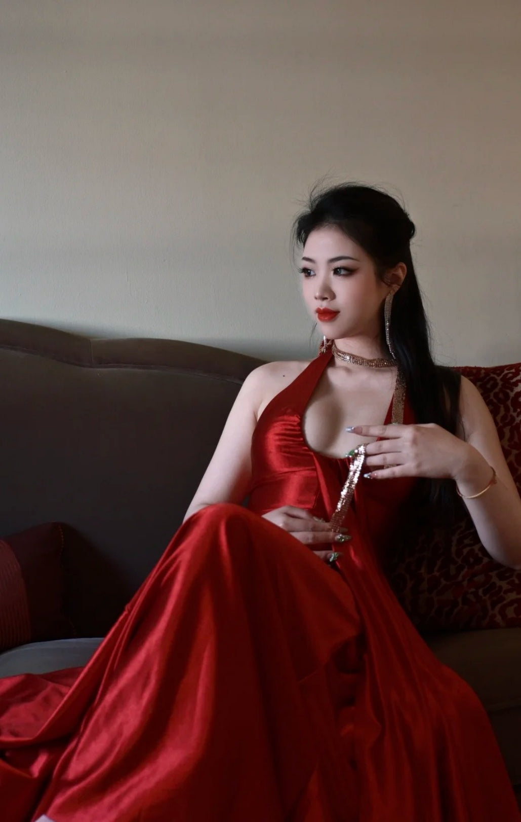 Sexy Red Prom Dress V-neck Sheath Evening Dress Satin Sleeveless Formal Dress DP05060