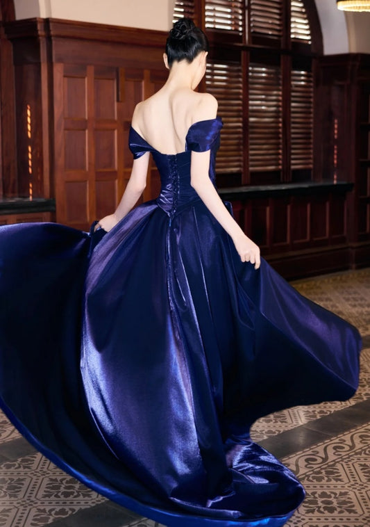 Süßes Ballkleid Spaghettiträger Silbergrau Mini Kurzes Formales Homecoming-Kleid Party Kurzes Ballkleid Hoco Kleider DH2684