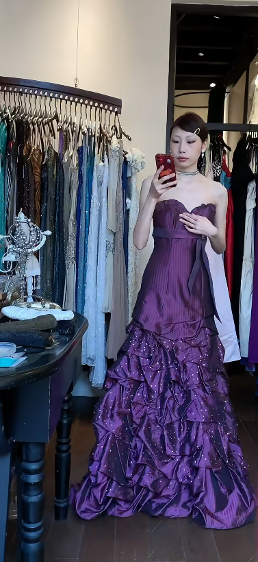 Süßes Ballkleid Spaghettiträger Silbergrau Mini Kurzes Formales Homecoming-Kleid Party Kurzes Ballkleid Hoco Kleider DH2684