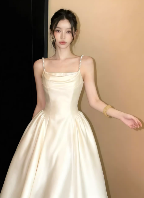 Chic White Prom Dress Satin Spaghetti Straps A-Line Evening Dress Sleeveless Birthday Dress ED05241