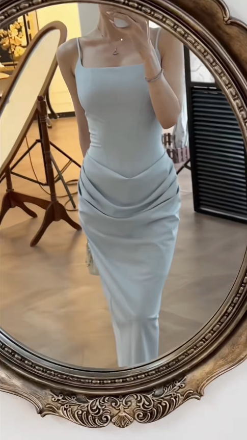 Robe de bal bleue chic en satin à fines bretelles, robe de soirée fourreau sans manches, robe d'anniversaire DP05245