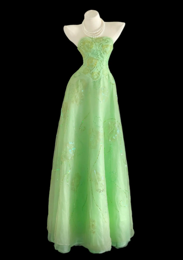 Feengrünes Ballkleid aus Tüll mit Perlenbesatz, A-Linie, trägerlos, Geburtstagskleid DP05260