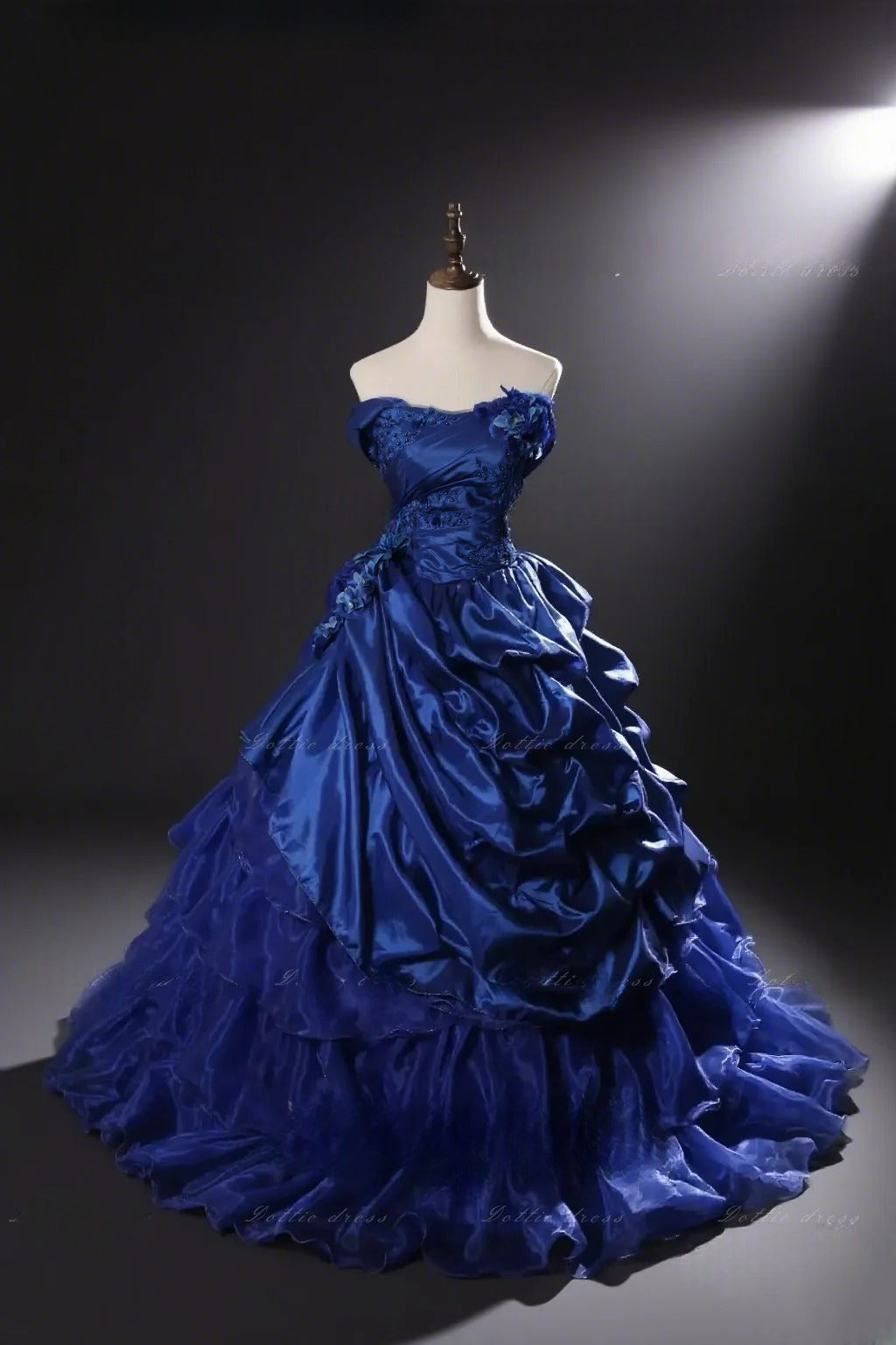 Wunderschönes marineblaues Quinceañera-Kleid, schulterfreies Ballkleid aus Satin, Sweet 16 Kleid, ärmelloses Geburtstagskleid DP05406