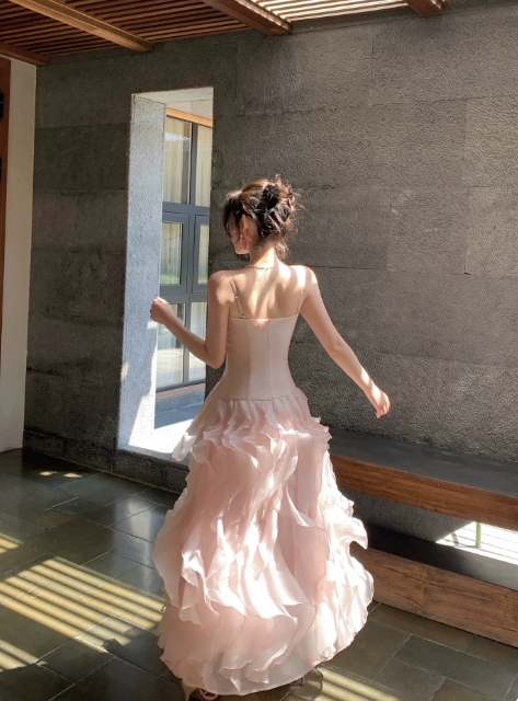Elegantes langes Abendkleid mit Spaghettiträgern in A-Linie, rosa Geburtstagskleid, Chiffon-Partykleid DP05546