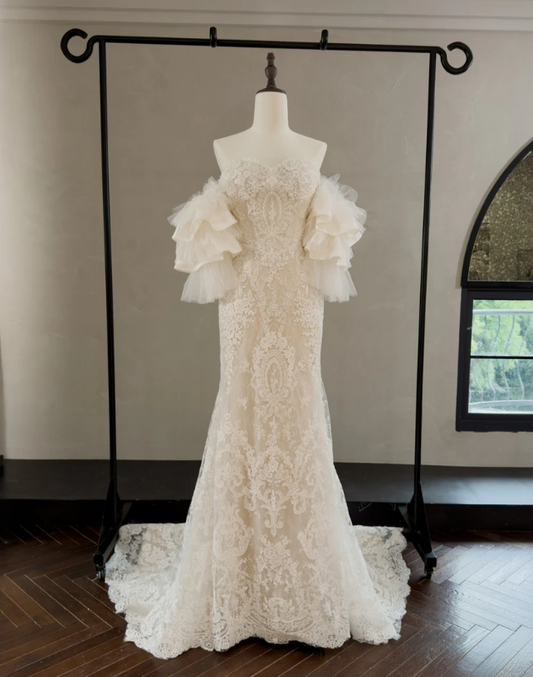 Timeless Sweetheart Mermaid Long Wedding Dress Applique Lace Bridal Dress White Bridal Gown DP05574