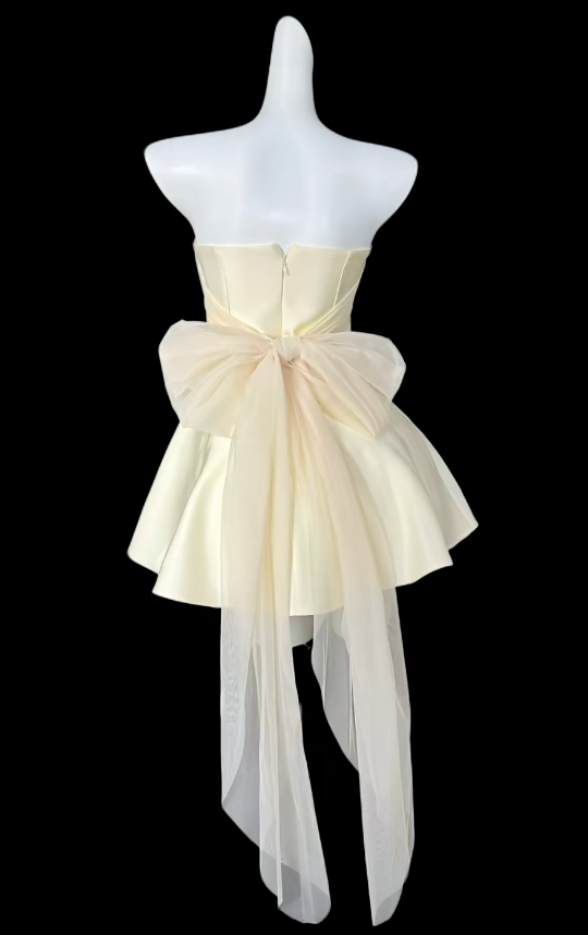 Chic Apricot Short Homecoming Dress Strapless A-Line Satin Birthday Dress Sleeveless Party Dress DP05858