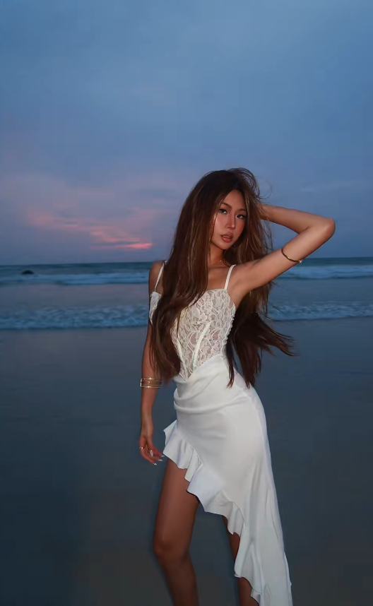 Sexy White Summer Dress Spaghetti Straps Sheath Lace Vacation Dress DP05927
