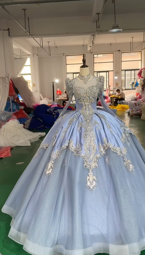 Robe de Quinceañera en Tulle de Fée avec Appliques Bleu Robe de Sweet 16 DP06203