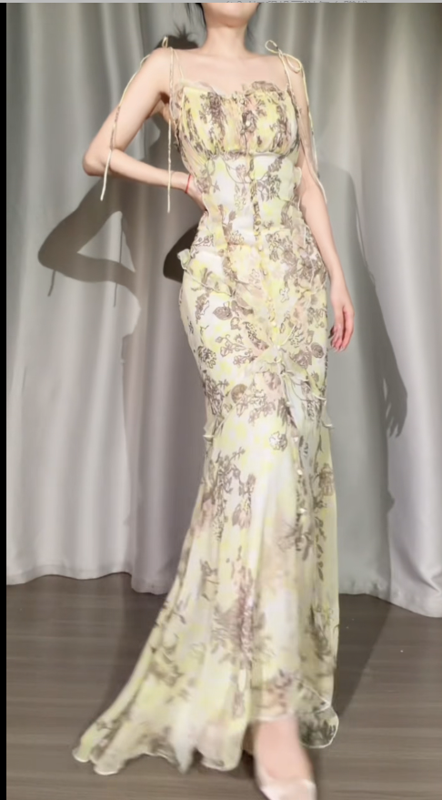 Elegantes gelbes Ballkleid Träger Etui Blumen Chiffon Langes Abendkleid DP06216