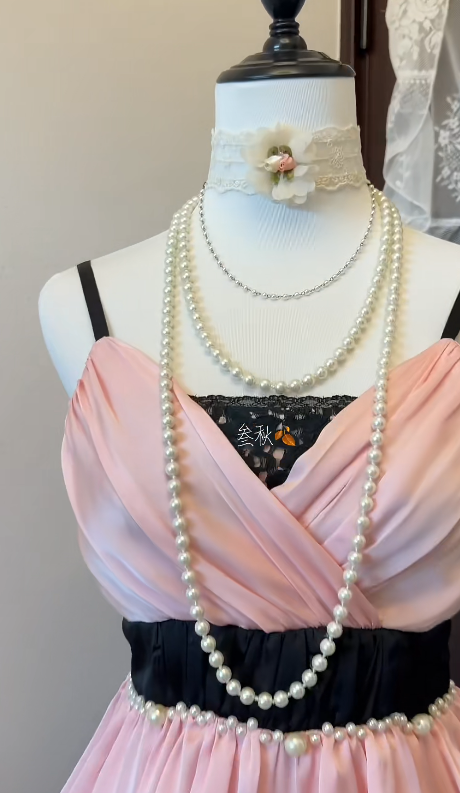 Wunderschönes pinkes Geburtstagskleid A-Linie Ärmelloses Hoco Kleid Satin Partykleid DP06365