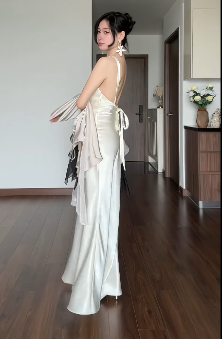 Elegant Ivory Prom Dress Sheath Satin Long Evening Dress DP06643