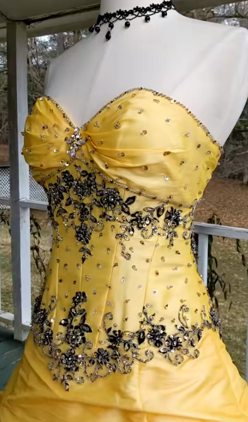 Gorgeous Yellow Ball Gown Quinceanera Dress Satin Sweet 16 Dresss DP07074
