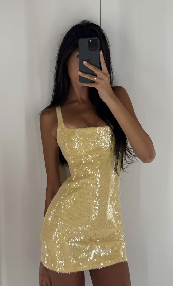 Beautiful Yellow Short Homecoming Dress Sheath Sequins Birthday Dress DP07183