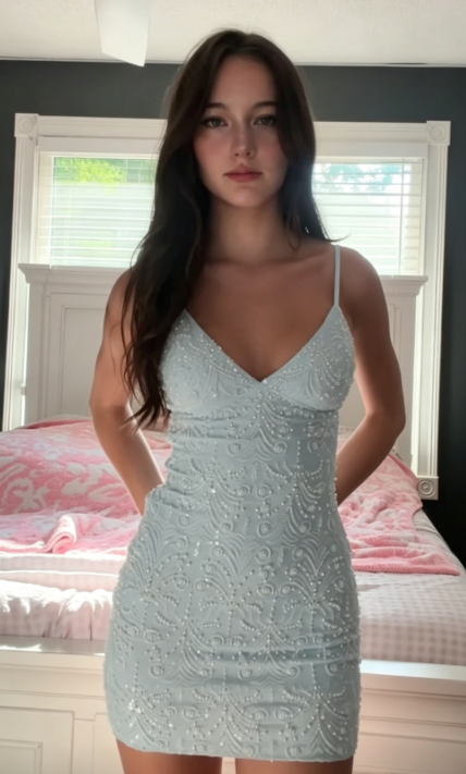 Robe de soirée courte bleue à bretelles, robe moulante pour anniversaire DP07515