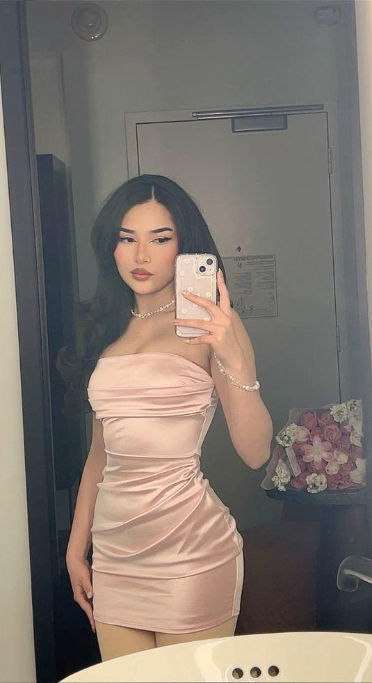 Hübsches kurzes rosafarbenes Homecoming-Kleid Etuikleid aus Satin Geburtstagskleid DP07661