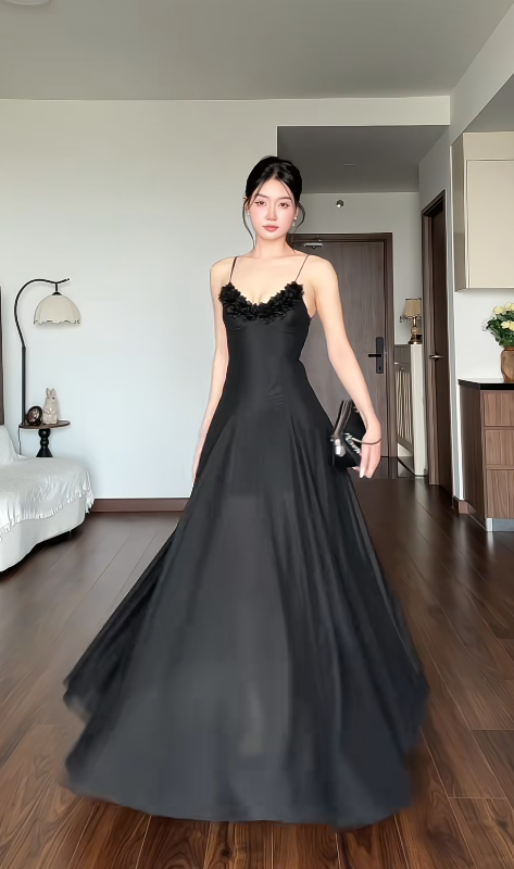 Schickes schwarzes Abschlussballkleid Etuikleid aus Chiffon langes Abendkleid DP07741