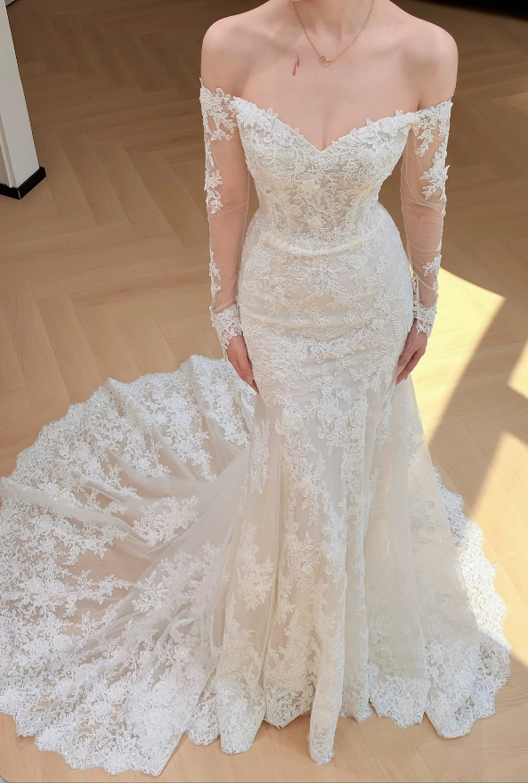 Eternal Strapless Sheath Wedding Dress White Lace Bridal DressDP07832