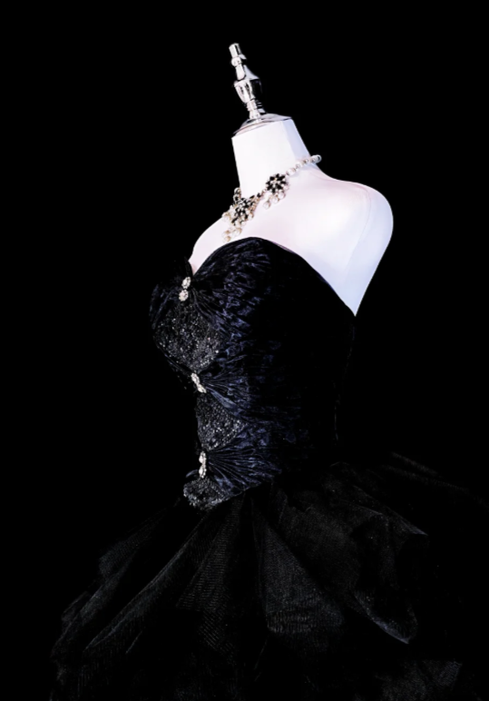 Chic Black Prom Dress Sheath Satin Long Evening Dress DP07852