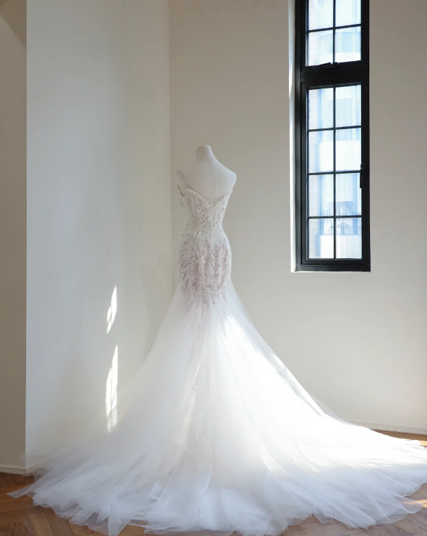 Robe de mariée blanche glamour sirène en tulle perlé robe de mariage longue DP08255