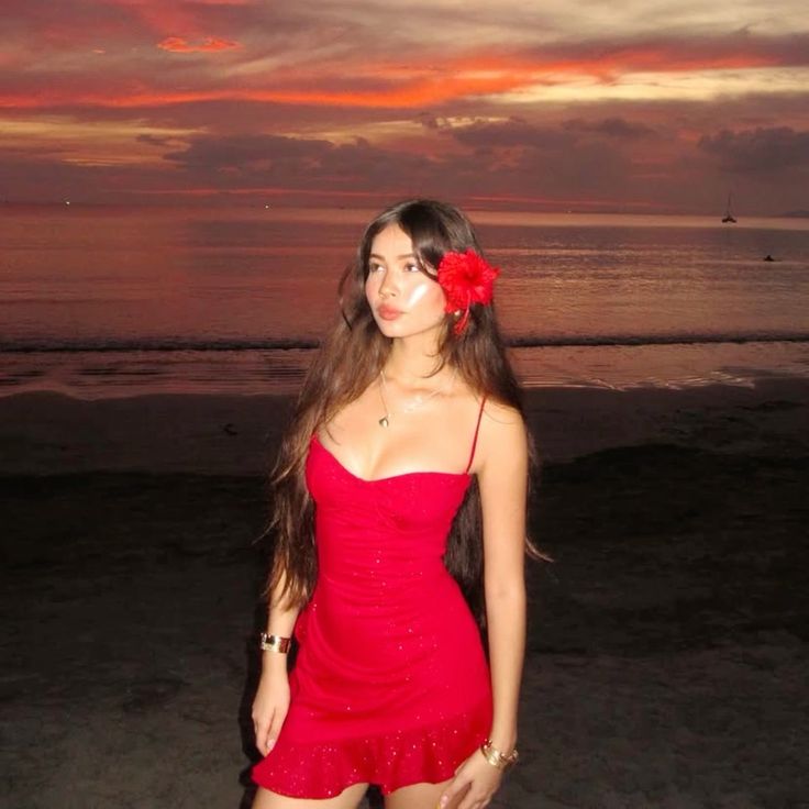 Robe fourreau sexy à bretelles spaghetti et paillettes rouges, courte, tenue d'anniversaire, tenue Hoco, mini-robe de fête pour 18 ans, DP1089