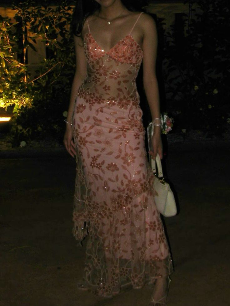 Elegant Mermaid Spaghetti Straps Sequin Pink Long Birthday Dress Prom Dress Baddie Summer 20th Birthday Outfit DP1129