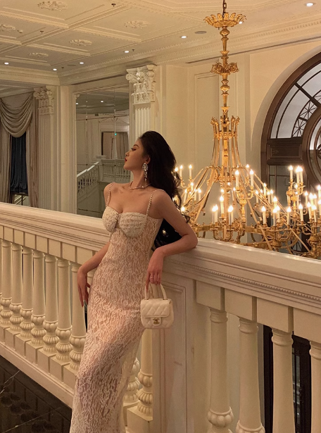 Elegant Glamour Sheath Spaghetti Straps White Lace Prom Gowns Party Dress Classy Gowns Evening Dresses DP1436