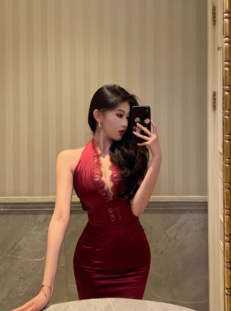 Elegant Mermaid Halter Burgundy 21st Birthday Dress Party Gown Birthday Outfits Birthday Dress Ideas For Women DP1443
