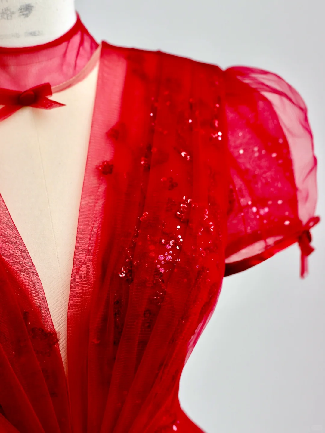Robe de bal élégante et glamour, décolleté en V, manches courtes, en tulle rouge, robe de soirée longue, DP1521